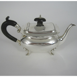 Edwardian Silver Bachelor Style Silver Teapot (1913)