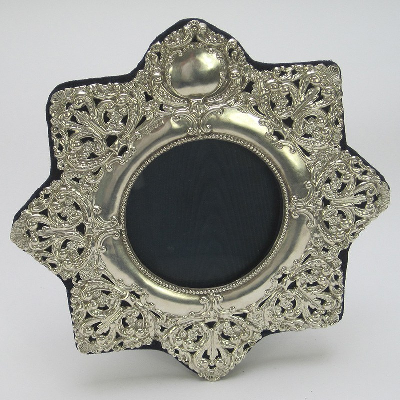 Unusual Star Shaped Design Late Victorian Silver Photo Frame (1901)