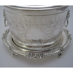 Superb Quality Victorian Silver Plated Biscuit or Trinket Box