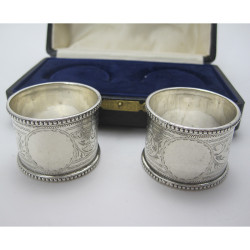 Boxed Pair of Good Quality Circular Victorian Silver Napkin Rings