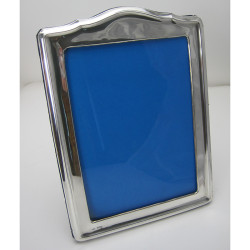 Smart Plain Large Silver Photo Frame with Blue Velvet Back (1917)