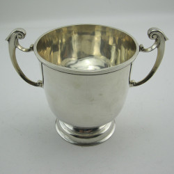 Good Quality Georgian Style Silver Cup or Trophy with Two Scroll Handles. (1923)