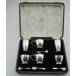 Smart Boxed Silver Conderment Set in Art Deco Style (1938)