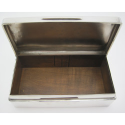 Good Quality Cedar Lined Silver Cigar or Trinket Box