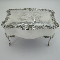 Exceptionally Large William Comyns Edwardian Sterling Silver Jewellery Box (1905)