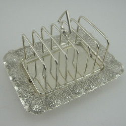 Very Pretty Late Victorian Silver Plated Toast Rack (c.1895)