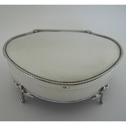 Good Quality Oval Shaped Sterling Silver Jewellery Box