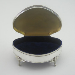 Good Quality Oval Shaped Sterling Silver Jewellery Box