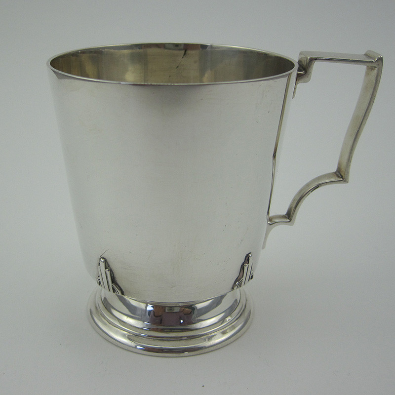 Stylish Art Deco Silver 8 fl Oz Christening Mug (1930)