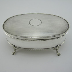 Good Quality Sterling Silver Trinket or Jewellery Box (1908)