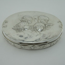 Oval Reynolds Angel Sterling Silver Trinket or Jewellery Box (1898)