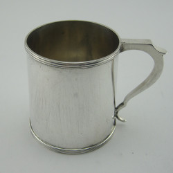 Stylish Sterling Silver Christening Mug with Cylindrical Plain Body (1904)