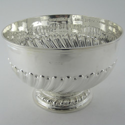Large Handsome late Victorian Sterling Silver Rose Bowl (1900)