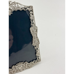 Superb Quality Unusual Cast Sterling Silver Photo Frame