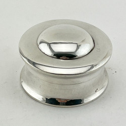 Smart Antique Sterling Silver Circular Jewellery Box (1902).