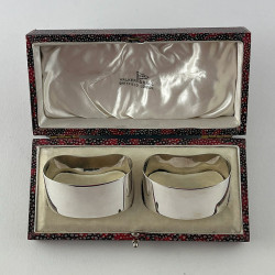 Smart Plain Pair of Boxed Sterling Silver Napkin Rings (1950)