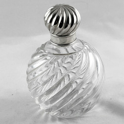 Stylish Antique Sampson Mordan Sterling Silver Topped Perfume Bottle (1886).