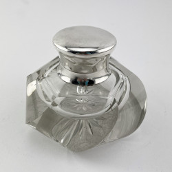 Good Quality John Grinsell Sterling Silver Topped Desk Inkwell (1898)