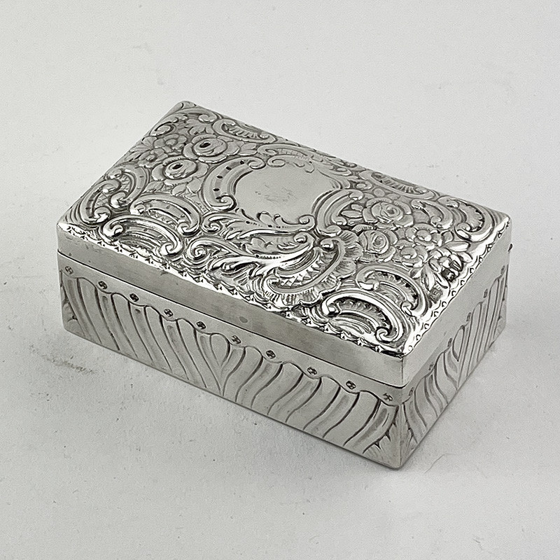Quality and Gauge Victorian Sterling Silver Trinket or Jewellery Box Quality and Gauge Victorian Sterling Silver Trinket or Jewellery Box