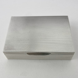 Superb Quality and Gauge Rectangular Sterling Silver Trinket Box