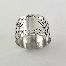 Boxed Pair of Good Quality Late Victorian Sterling Silver Napkin Rings