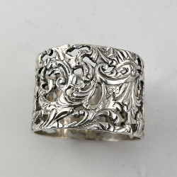 Good Quality Victorian Sterling Silver Boxed Napkin Ring