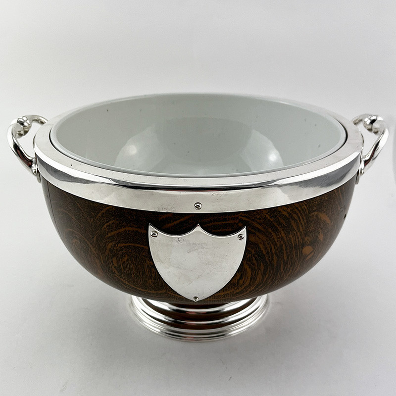 Smart Edwardian Oak and Silver Plated Trophy or Fruit Bowl (c.1900) Smart Edwardian Oak and Silver Plated Trophy or Fruit Bowl (c.1900)
