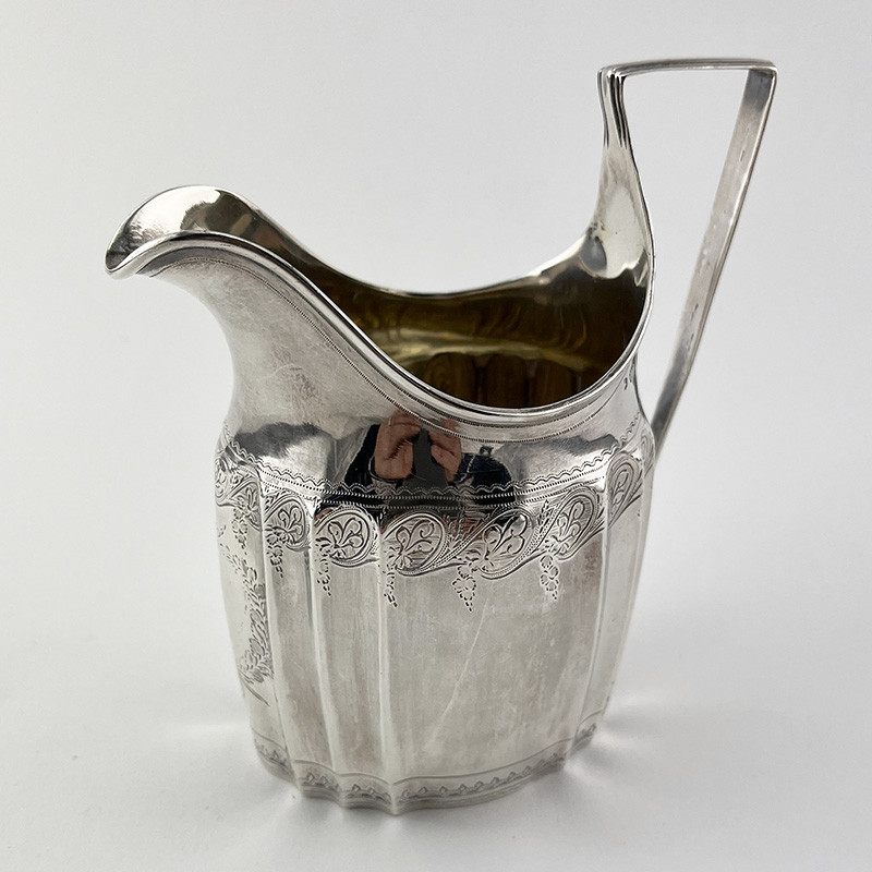 Beautiful Georgian Sterling Silver Cream Jug (1798) Beautiful Georgian Sterling Silver Cream Jug (1798)