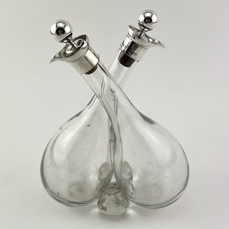 Late Victorian John Grinsell Sterling Silver Oil & Vinegar Bottle (1897) Late Victorian John Grinsell Sterling Silver Oil & Vinegar Bottle (1897)