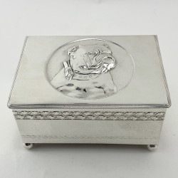 Silver Plated Trinket Box Depicting an Embossed Old English Bull Dog (c.1910)