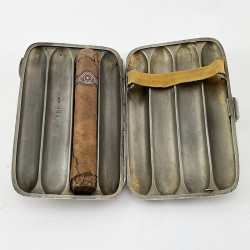 Stylish Rectangular Pocket Cigar Case with Four Torpedo Shape Sections