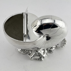 Good Quality Victorian Nautilus Shell Silver Plated Spoon Warmer