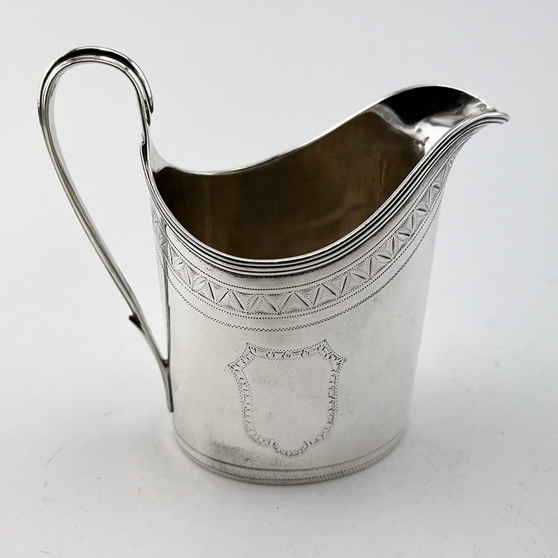 Elegant and Unusual Style Henry Chawner Georgian Sterling Silver Cream Jug Elegant and Unusual Style Henry Chawner Georgian Sterling Silver Cream Jug