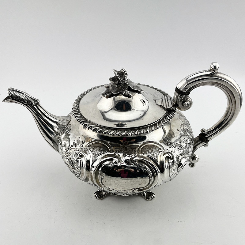 Decorative Early Victorian Sterling Silver Tea Pot (1837)