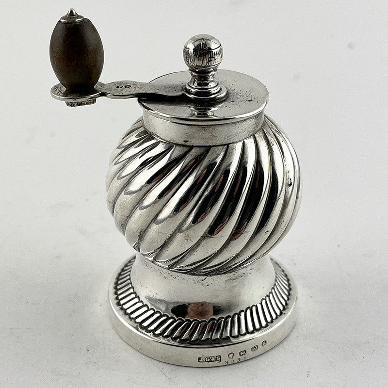 Unusual Victorian Sterling Silver Pepper Grinder by John Grinsell & Sons Unusual Victorian Sterling Silver Pepper Grinder by John Grinsell & Sons