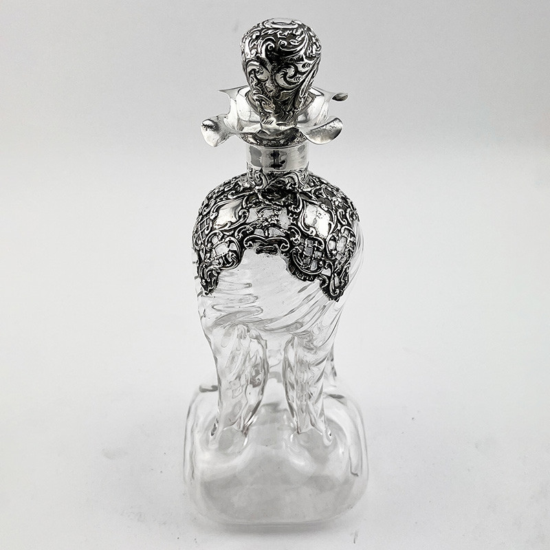 Late Victorian Sterling Silver Neck Glug Glug Decanter (1901)