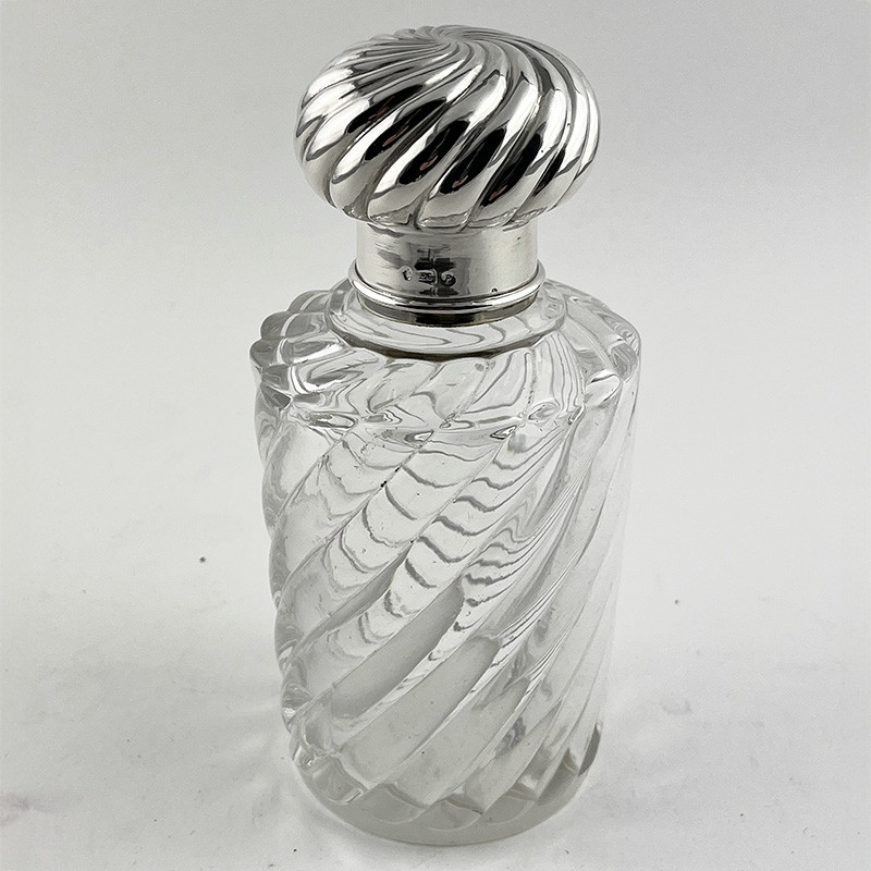 Late Victorian Continental Silver Perfume Bottle (c.1900)