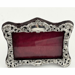 Pretty Small Size Late Victorian Sterling Silver Photo Frame