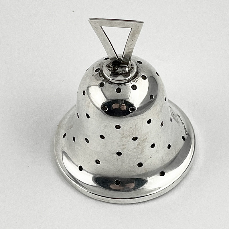 Amusing Bell Shaped Edwardian Sterling Silver Pin Cushion (1908) Amusing Bell Shaped Edwardian Sterling Silver Pin Cushion (1908)