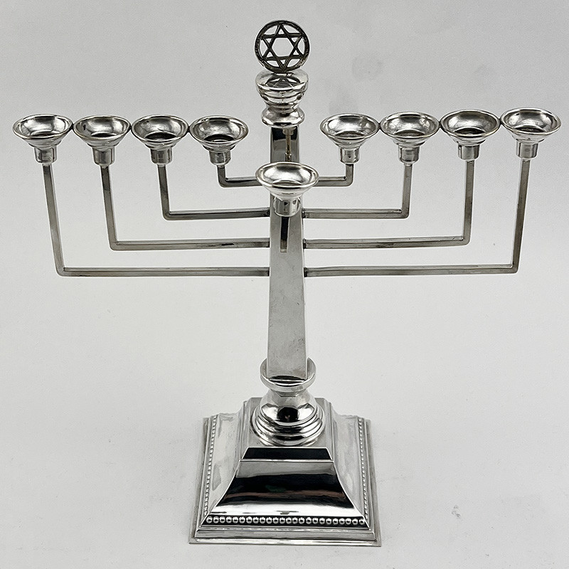 Good Quality Not Loaded Sterling Silver Menorah Lamp (1946)