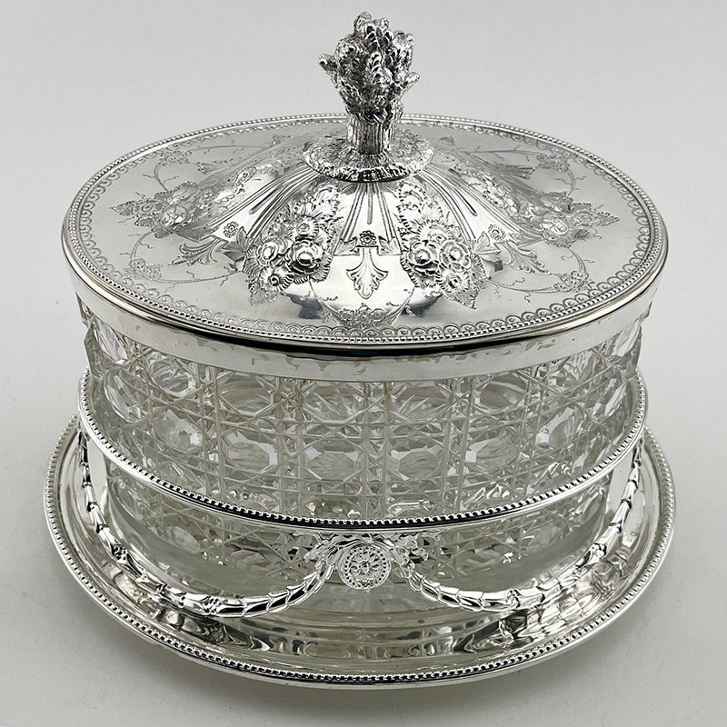 Large Fine Victorian Silver Plated Oval Biscuit or Trinket Box (c.1890)