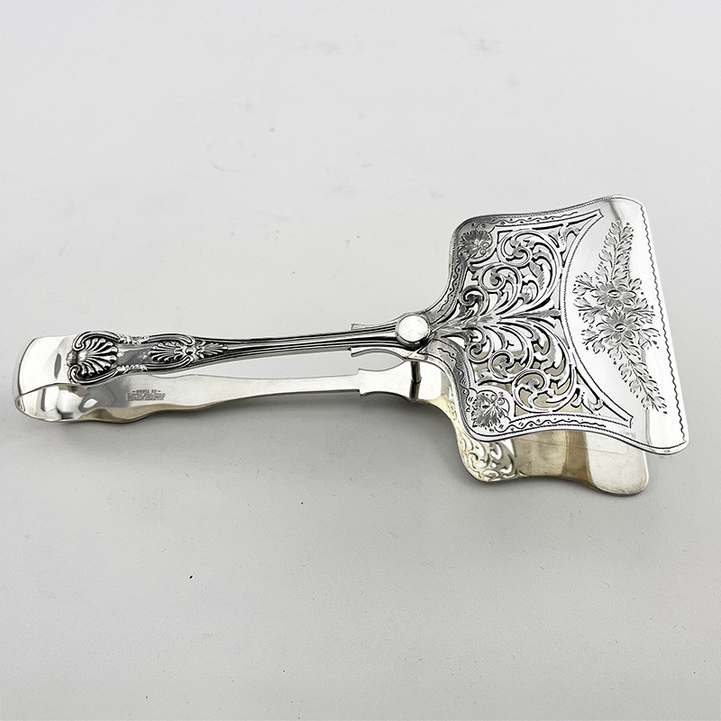 Pair of Mappin & Webb Silver Plated Server or Asparagus Tongs (c.1900) Pair of Mappin & Webb Silver Plated Server or Asparagus Tongs (c.1900)