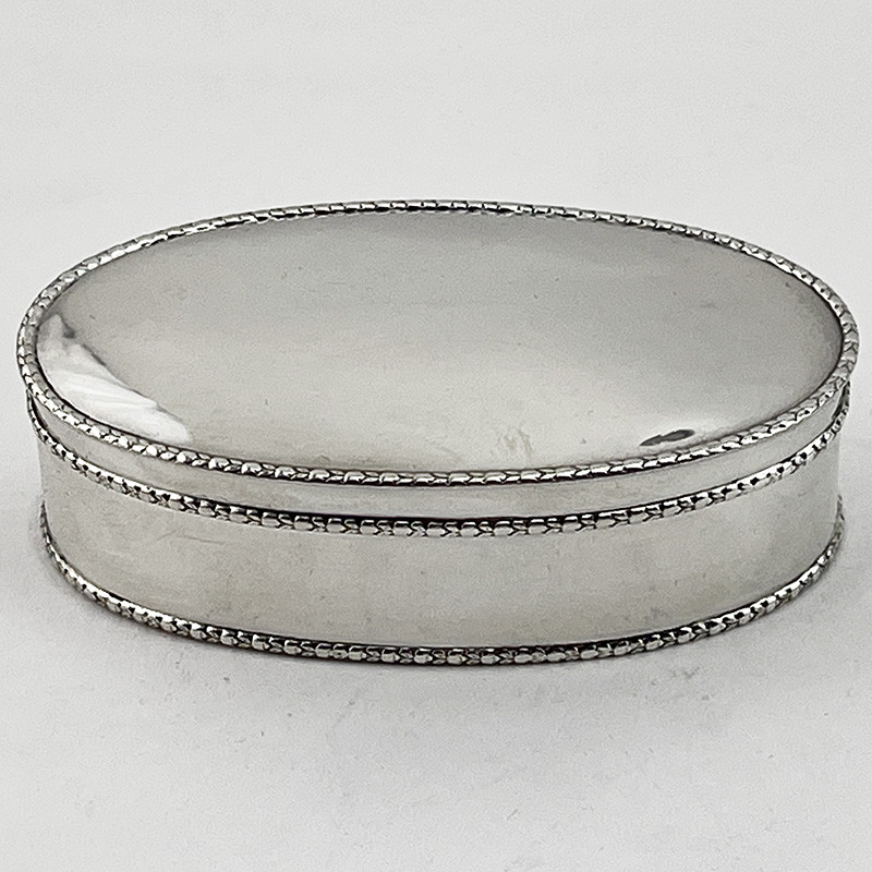 Antique Sterling Silver Oval Jewellery Box (1910) Antique Sterling Silver Oval Jewellery Box (1910)