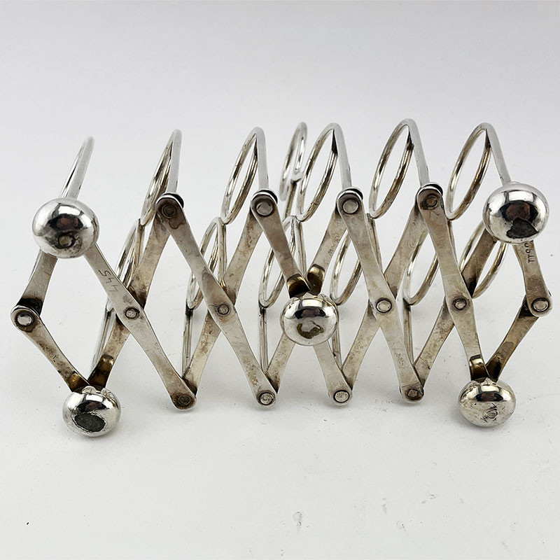 Toast Rack Expandable Late Victorian Silver Plated Expanding Toast Rack (c.1895)