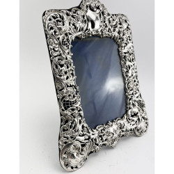 Decorative Victorian Sterling Silver Photo Frame