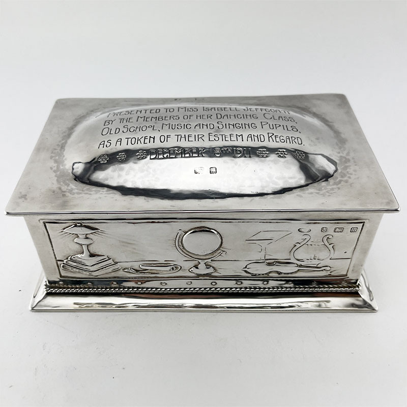 Arts and Crafts Style Edwardian Sterling Silver Box