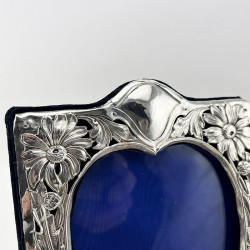 Edwardian Sterling Silver Photo Frame with Heart Shaped Window