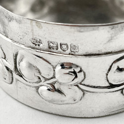 William Comyns Sterling Silver Trinket or Pot Pourri Box