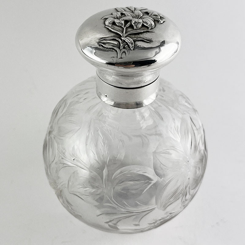 Edwardian William Comyns Sterling Silver Topped Perfume Bottle