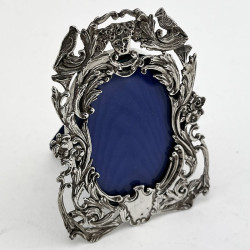 Good Quality William Comyns Sterling Silver Photo Frame (1892)